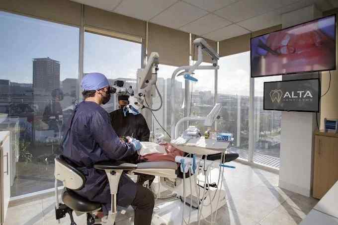 How Are Porcelain Crowns Transforming Modern Dental Restorations?